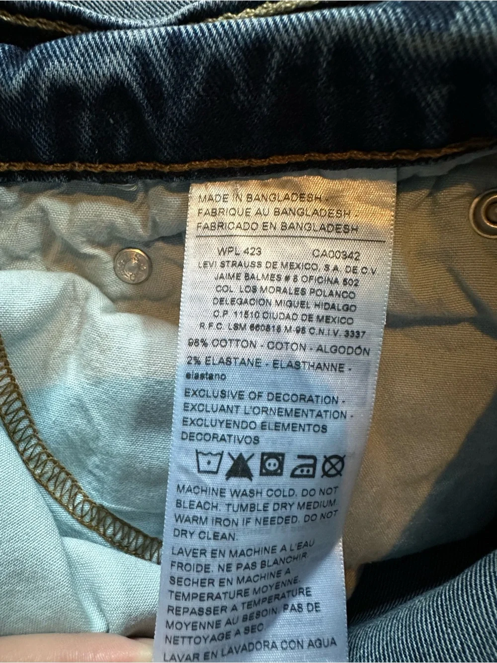 Denizen from Levi's Men's Medium Blue Slim Leg Jeans